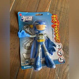 Flextreme Justice League bendable Batman figure 7 in. NEW